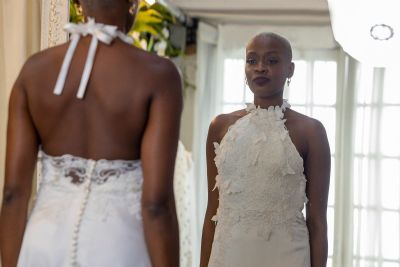 Casamento s cegas: a importncia do vestido da noiva