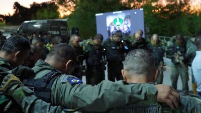 Batalho Ambiental da PM forma 18 militares para atuar no policiamento em operaes fluviais
