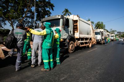 Prefeitura determina aumento da frota para retirada de lixo