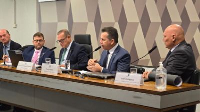 Mendes cobra aes concretas para viabilizar rodovia Brasil-Bolvia: 'Falamos muito, conversamos muito e as coisas no acontecem'