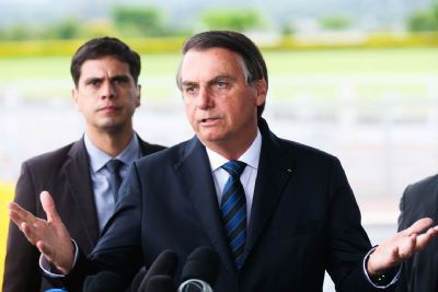 ​Ataque dos EUA impactar no preo dos combustveis, diz Bolsonaro