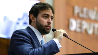 Juiz eleitoral manda deputado retirar vdeos contra Mendes das redes sociais