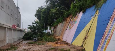 Chuvas causam deslizamentos de terra no Morro do Bom Despacho