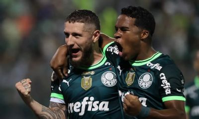Palmeiras derrota Internacional e assume liderana do Brasileiro