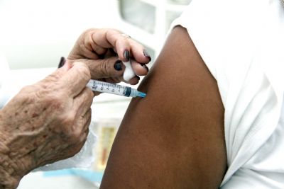 Menos da metade do pblico idoso tomou influenza e crianas tm baixo ndice de vacinao contra varicela