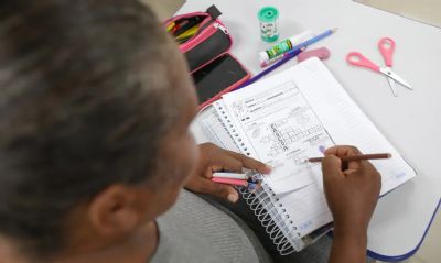 Taxa de alfabetizao chega a 93% da populao brasileira, revela IBGE